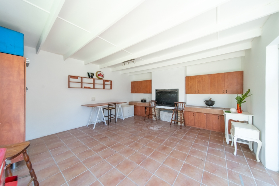 4 Bedroom Property for Sale in Beacon Bay Eastern Cape